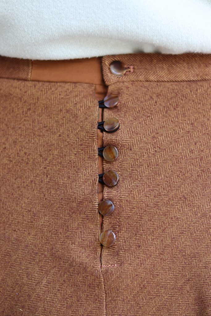 Designer Shirt Buttons - Rounded Edge Collar/Sleeve/Front Shirt Buttons - 1  Gross - Mottled Brown - WAWAK Sewing Supplies